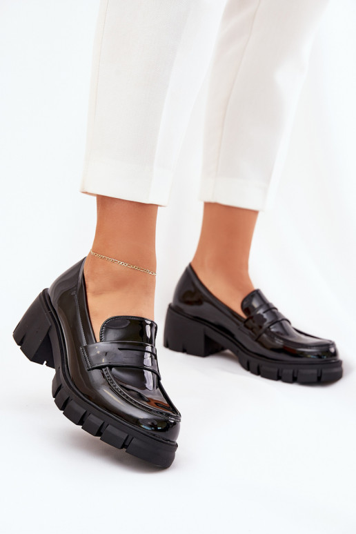 con effetto vernice scarpe Femminile Su tacchi enormi colore nero Felonith