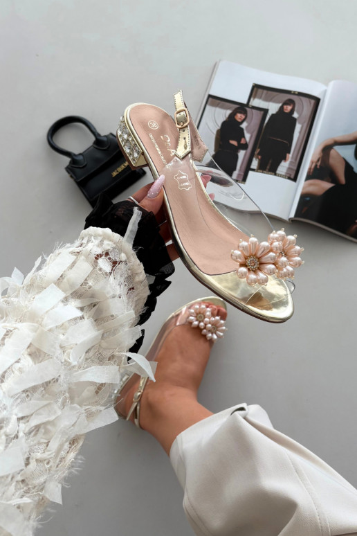 Guardare attraverso sandali Con tacco basso Con decorazionii Detalami D&A MR52-229 colore dorato