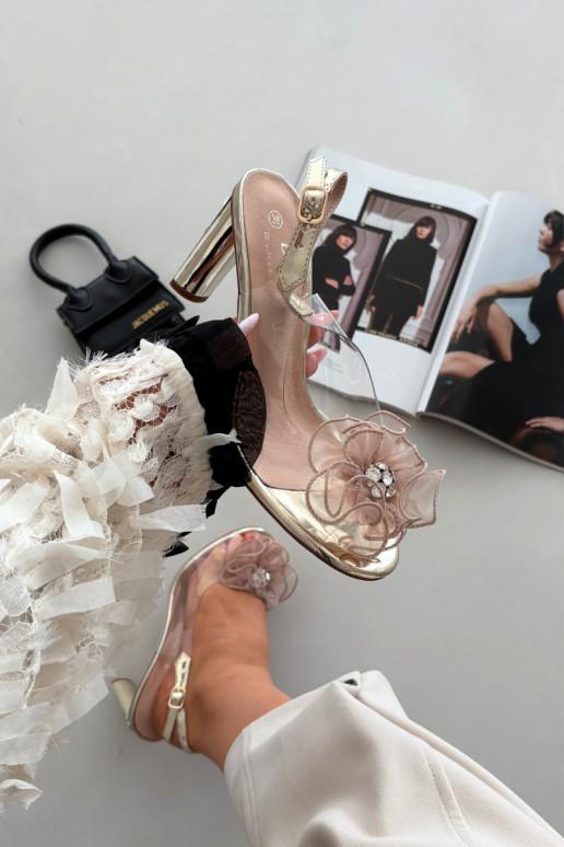 sandali con i tacchi con ornamenti I Kryształkami D&A MR52-236 colore dorato