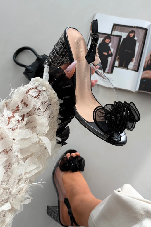 sandali con i tacchi con gli occhi lucenti D&A MR52-237 colore nero