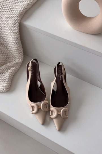 Sandali da donna con tacco sottile e dettagli eleganti, color avorio Brienne 2