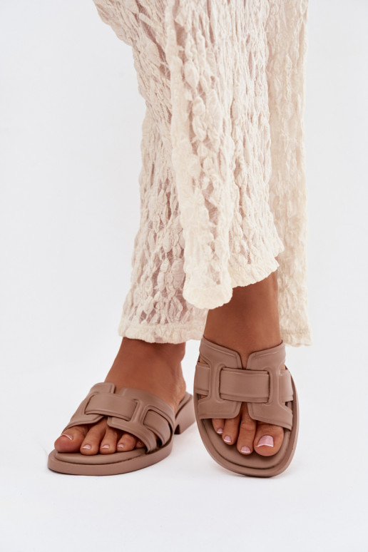 Pantofole da donna con tacchi larghi beige Lorania