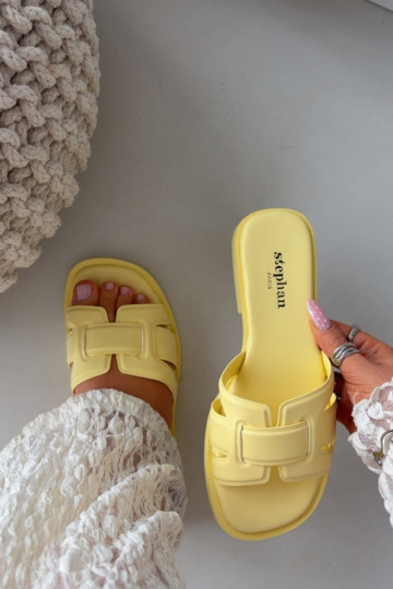 Pantofole da donna con tacchi larghi colore giallo Lorania 2