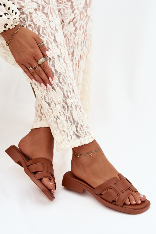 Pantofole da donna con tacchi larghi colore marrone Lorania