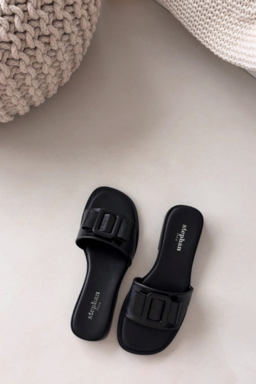 Pantofole da donna con tacchi larghi con fibbie colore nero Melivra 2