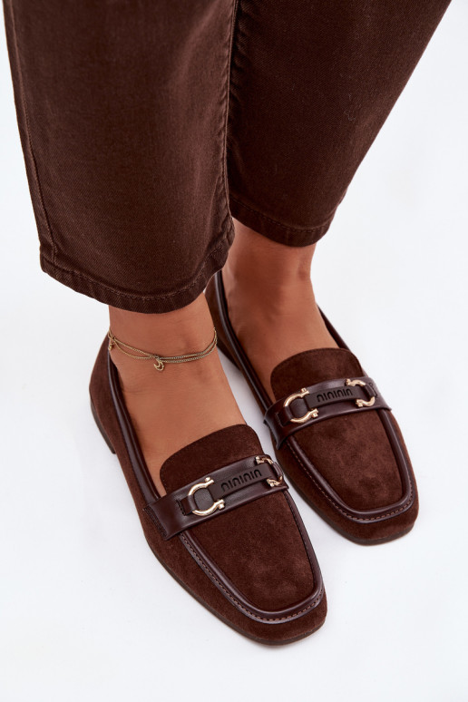 Mocassini da donna con elementi decorativi, colore cioccolato Evelora