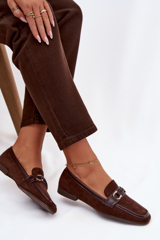 Mocassini da donna con elementi decorativi, colore cioccolato Evelora