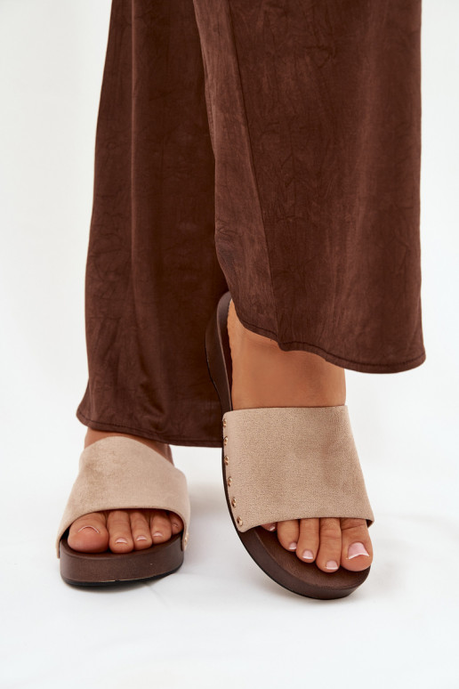 Pantofole da donna Ze colore doratomi Borchie beige Ferinna