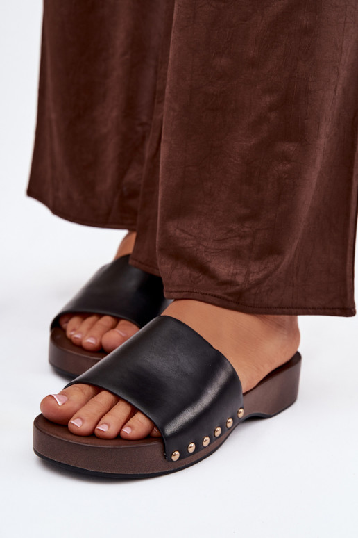 Pantofole da donna Ze colore doratomi Borchie colore nero Terissa