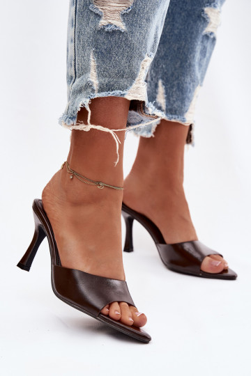 con effetto vernice Pantofole da donna con i tacchi CzekoladoAe Lirissa