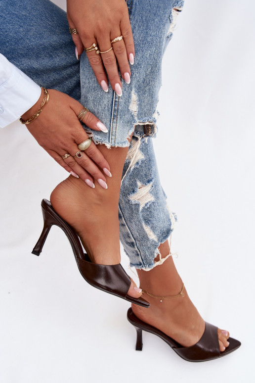 con effetto vernice Pantofole da donna con i tacchi CzekoladoAe Lirissa