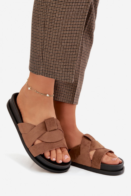 Pantofole da donna in ecopelle scamosciataoAe con strisce colore marrone Deverivessa