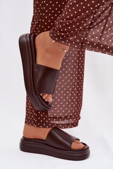 Pantofole da donna color cioccolato con zeppa Tanelisse