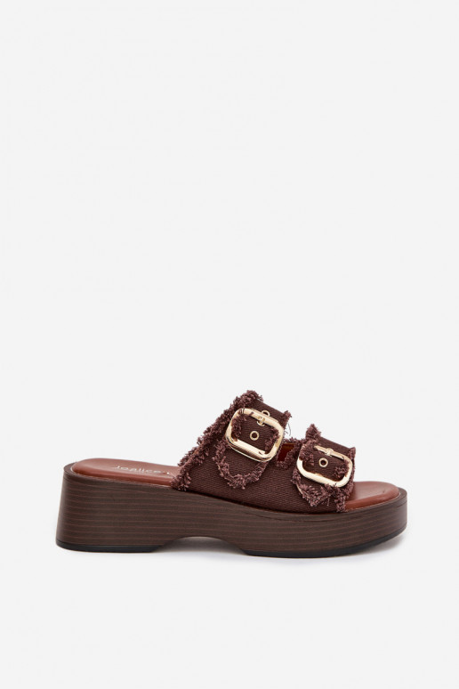 Pantofole da donna con una piattaforma Ze colore doratomi con fibbiemi CzekoladoAe Renelisse