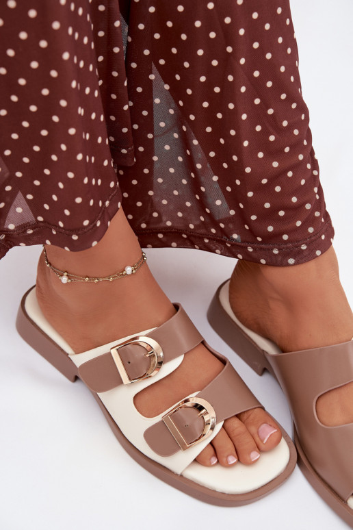 Pantofole da donna Ze colore doratomi con fibbiemi beige Danelle