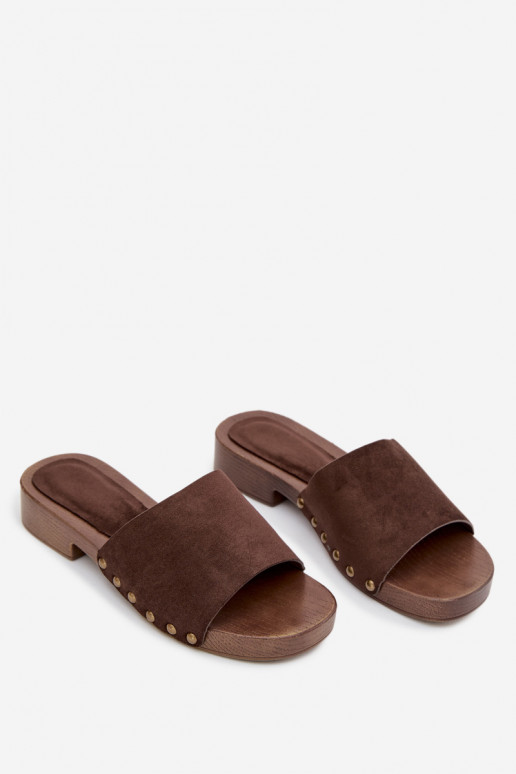 Pantofole da donna con tacchi larghi Ze colore doratomi Borchie CzekoladoAe Girella