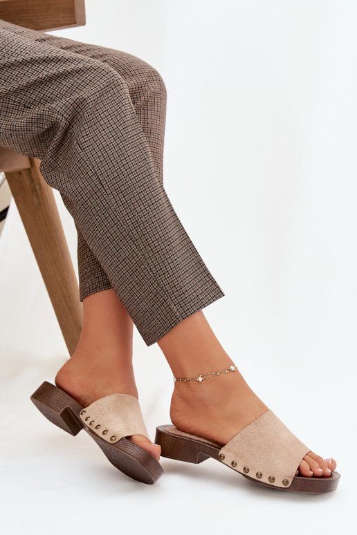 Pantofole da donna con tacchi larghi Ze colore doratomi Borchie beige Girella