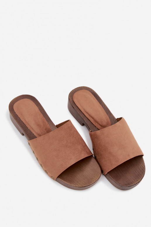 Pantofole da donna con tacchi larghi Ze colore doratomi Borchie colore marrone Girella