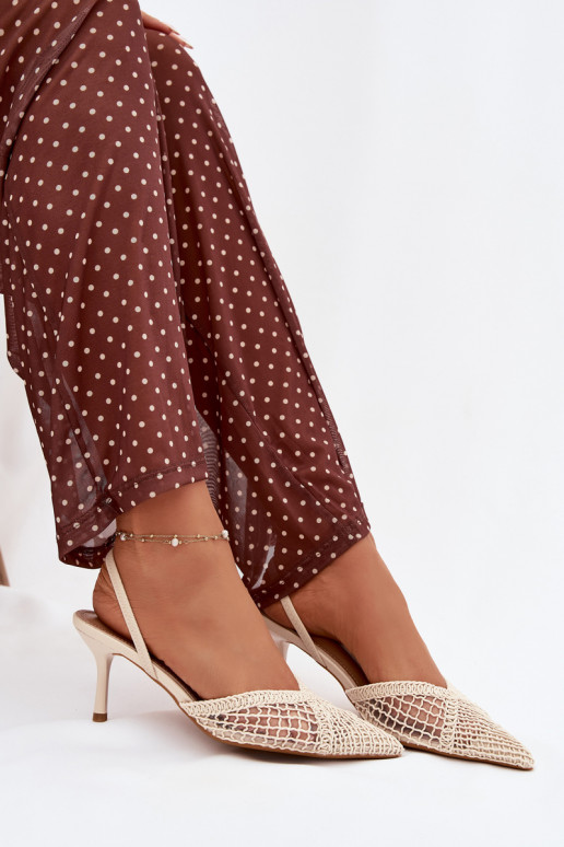 sandali con elementi traforati con tacchi sottili colore avorio Hanelis