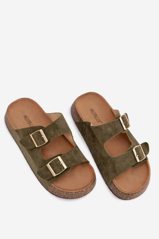 Pantofole da donna con una piattaforma Ze colore doratomi con fibbiemi colore verde Tovessa