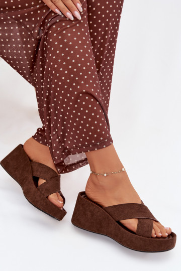 Ciabatte da donna in suede sintetico con plateau "Calorine" color cioccolato