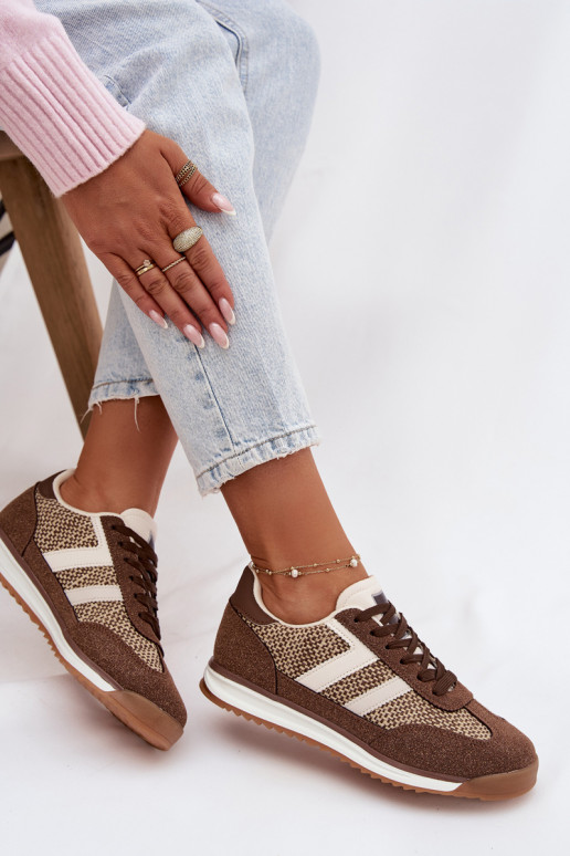 scarpe da ginnastica Scarpe modello sneakers Femminile colore marrone Soretta