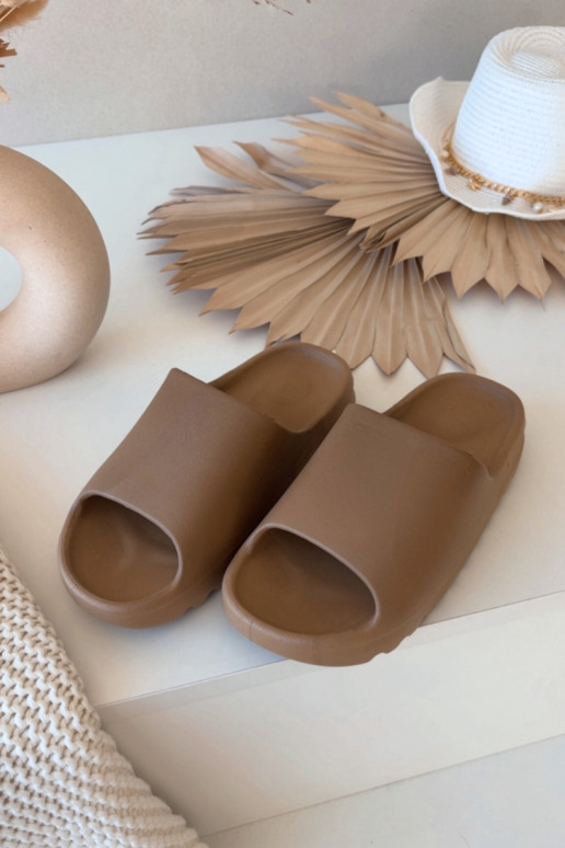 Pantofole marroni da donna Olyria con piattaforma