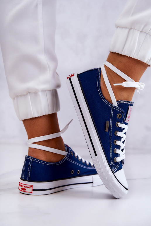 Femminile Elegantello classico scarpe casual Cross Jeans JJ2R4012C blu scuro