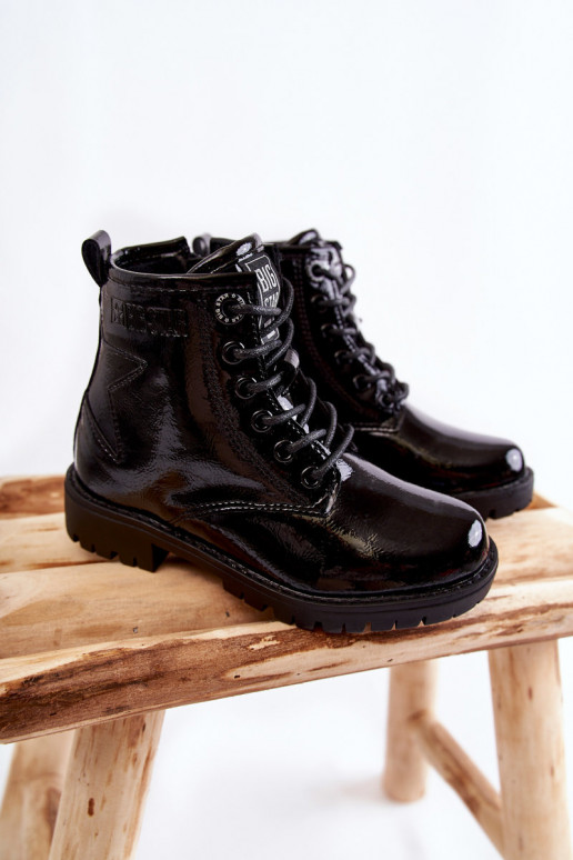 Infantile con effetto vernice riscaldamento Stivali Big Star II374045 colore nero