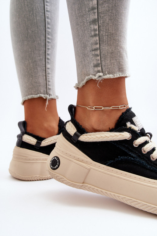 Femminile Scarpe modello sneakers GOE NN2N4061 colore nero