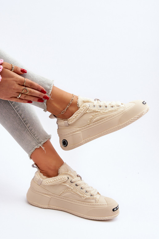 Femminile Scarpe modello sneakers GOE NN2N4060 beige