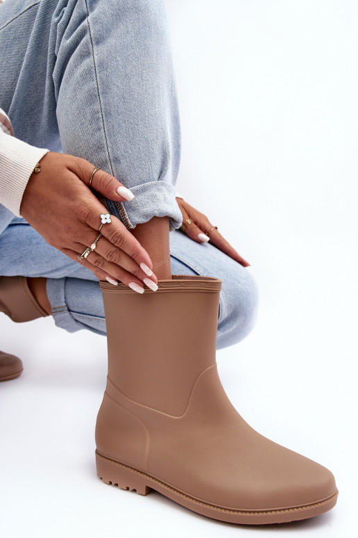 Elegantello classico Femminile Un modello convincente Stivali di gomma beige Solihia