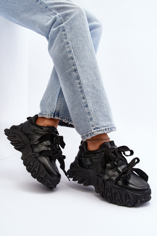 Scarpe modello sneakers Femminile con suole massicce alla moda colore nero Ellerai