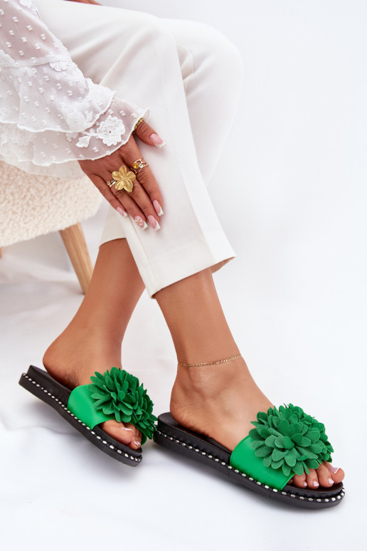 Pantofole da donna Ozdobione con motivi florealiami colore verde Cellanen