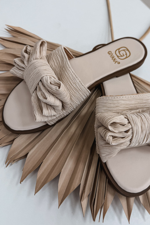 Pantofole da donna con tacchi larghi con nastri beige Amivelle