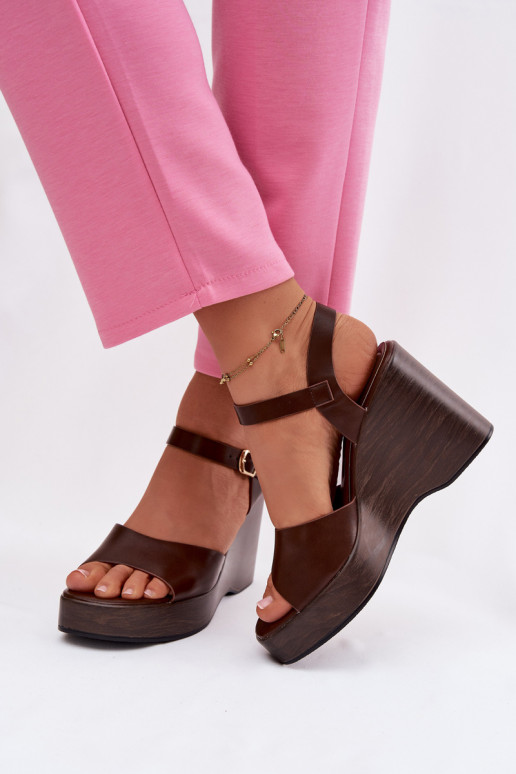 Sandali da donna Su un cuneo Eko Pelle CzekoladoAe Parilisse