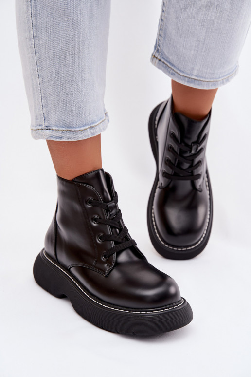 riscaldamento Stivali da donna con una piattaforma con lacci colore nero Harmine