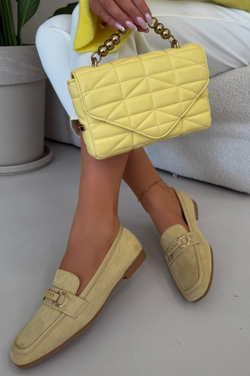 Mocassini da donna con elementi decorativi color giallo Evelora