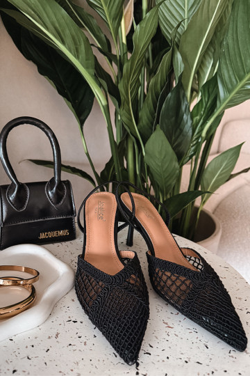 Sandali con elementi traforati e tacchi sottili color nero "Hanelis" 2
