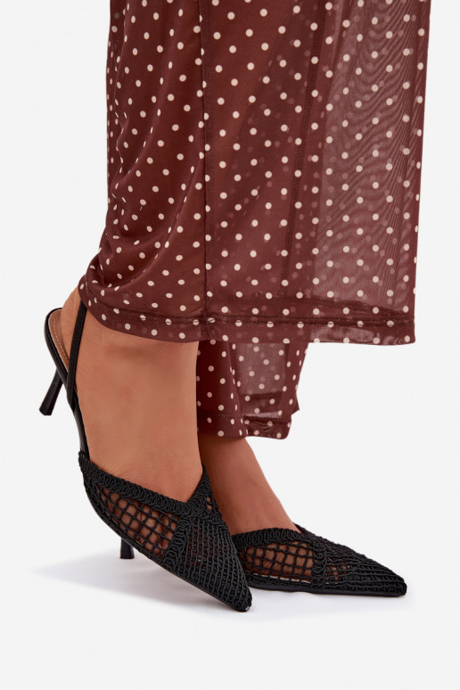 Sandali con elementi traforati e tacchi sottili color nero "Hanelis"