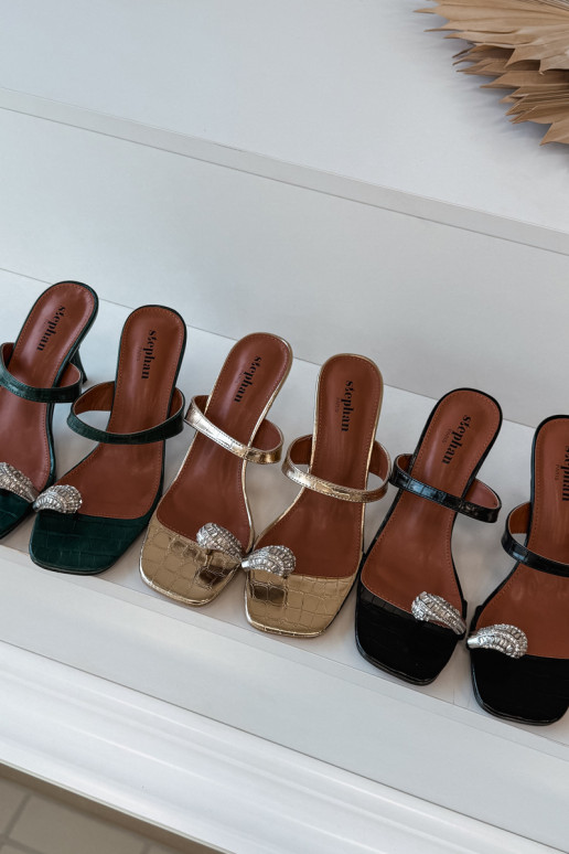 Pantofole da donna con tacchi sottili Con decorazioni Detalem colore dorato Lorissa