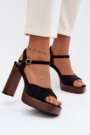 Sandali alti da donna con plateau in suede color nero Gralisse 2