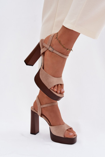 Sandali con tacco alto da donna e piattaformain ecopelle scamosciatau beige Gralisse