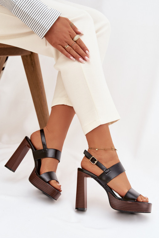 Sandali con tacco alto da donna e piattaforma Eko Pelle colore nero Hanelia