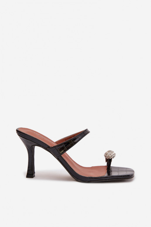 Pantofole da donna con tacchi sottili Con decorazioni Detalem colore nero Lorissa