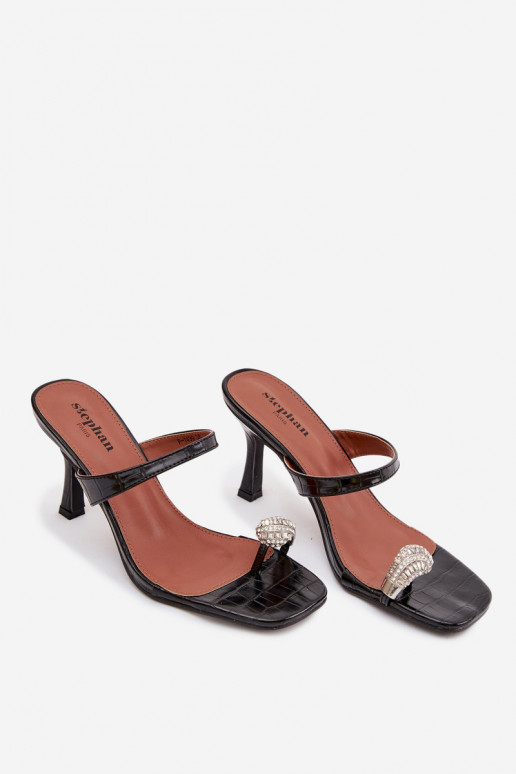 Pantofole da donna con tacchi sottili Con decorazioni Detalem colore nero Lorissa