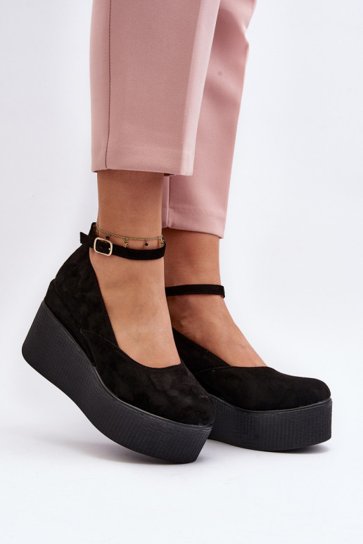 Femminile espadrillas Su un cuneo colore nero Devella