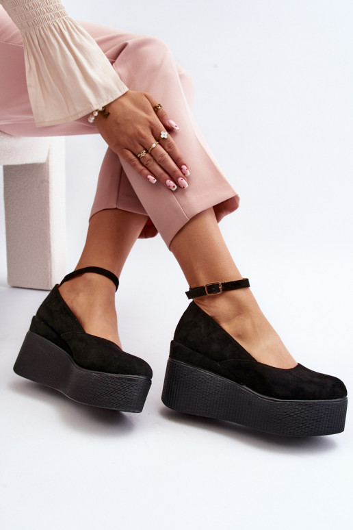 Femminile espadrillas Su un cuneo colore nero Devella