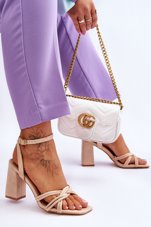 Elegantello classico Sandali in camoscio con i tacchi beige Bernett