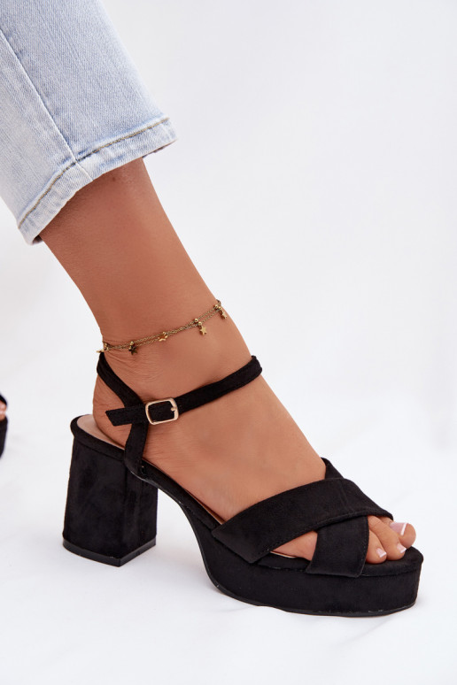 Sandali con tacco alto da donna colore nero Janelia